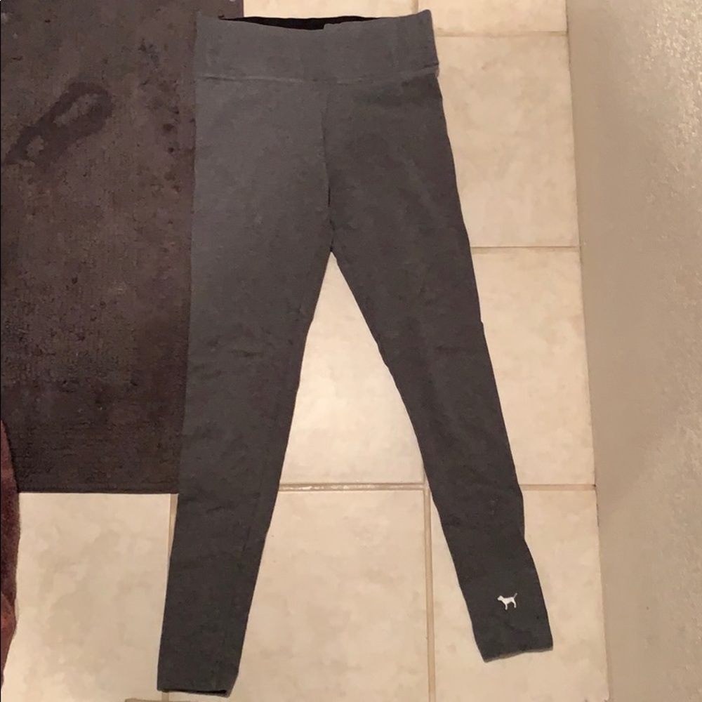 Gray yoga pants
